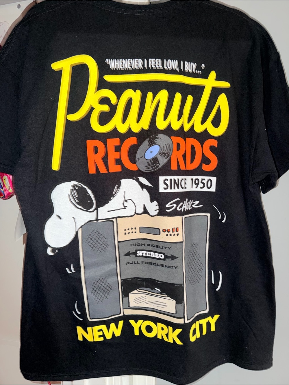 🎶NWT Peanuts Records New York City Graphic Tee - Black & Yellow XL - Picture 2 of 3